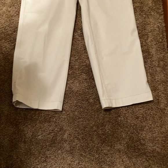 BANANA REPUBLIC.AUTHENTIC CHINO PANTS. SIZE 12. COMES WITH BELT.HAS POCKETS. NWT - Picture 3 of 12